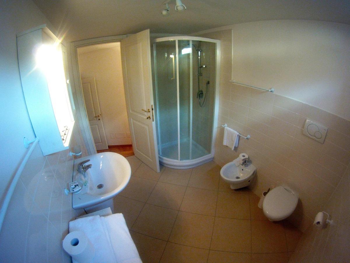 Charmante Apartament Lake Front マルチェージネ エクステリア 写真